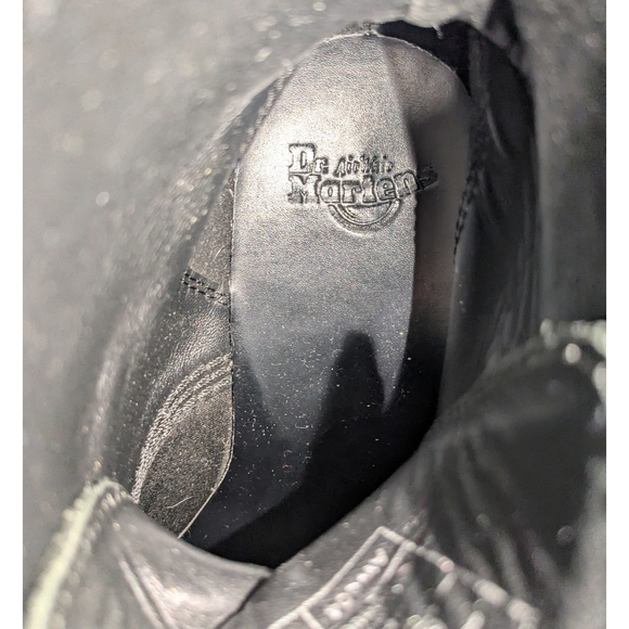 Dr. Martens Shriver Lace Up Boot - Picture 8 of 10